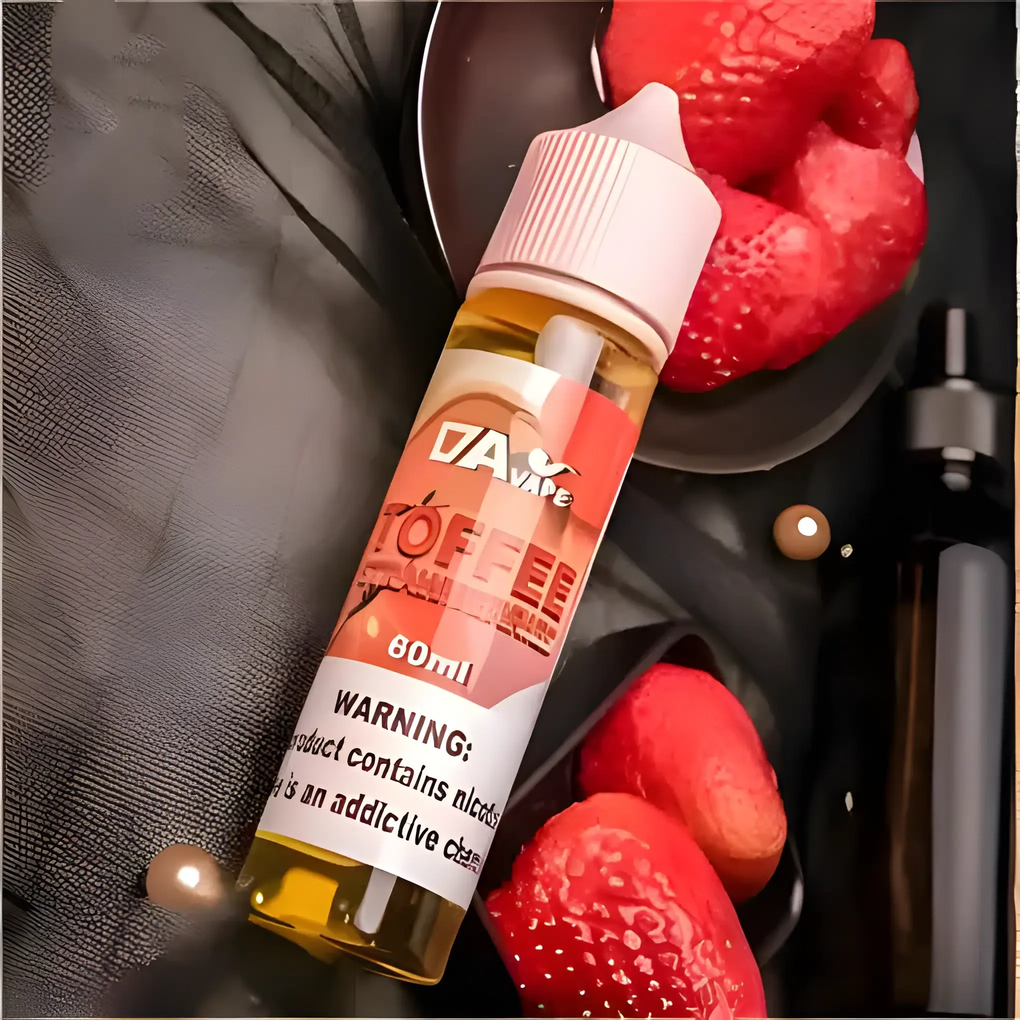 davape-toffee-strawberriesyanyou-1.webp DAVAPE TOFFEE STRAWBERRIES煙油 草莓太妃糖 30ml/60ml(0/30mg) 711到付