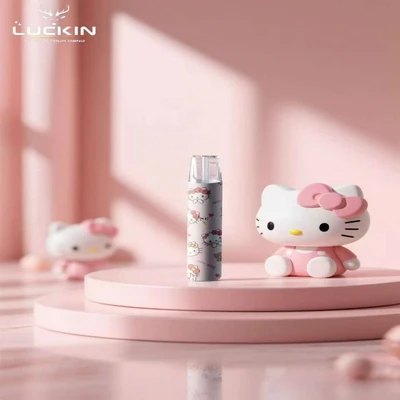 LUCKIN 動漫聯名電子菸主機 小煙主機 產品實拍 LUCKIN 動漫聯名電子菸主機 小煙主機 產品實拍